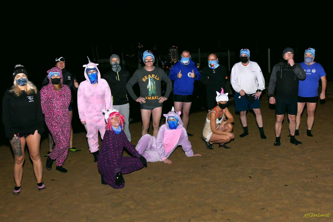 Klub Morsów - nocne pidżamowe zanurzenie