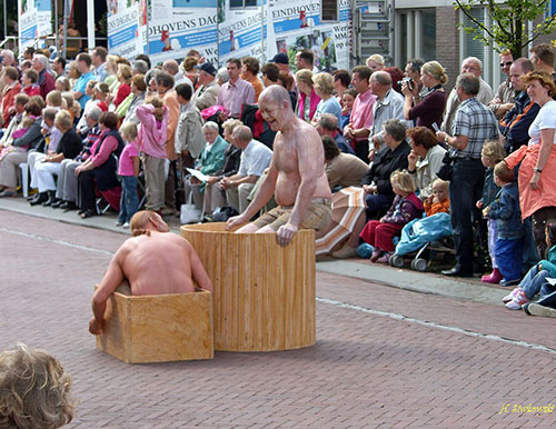 Niderlandy. Teatry uliczne i corso